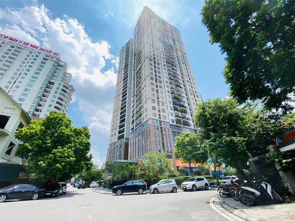 Giá rẻ nhất!bt đơn lập kđt dịch vọng cầu giấy 307m 5t thang máy 90 tỷ mt15m cạnh công viên cầu giấy