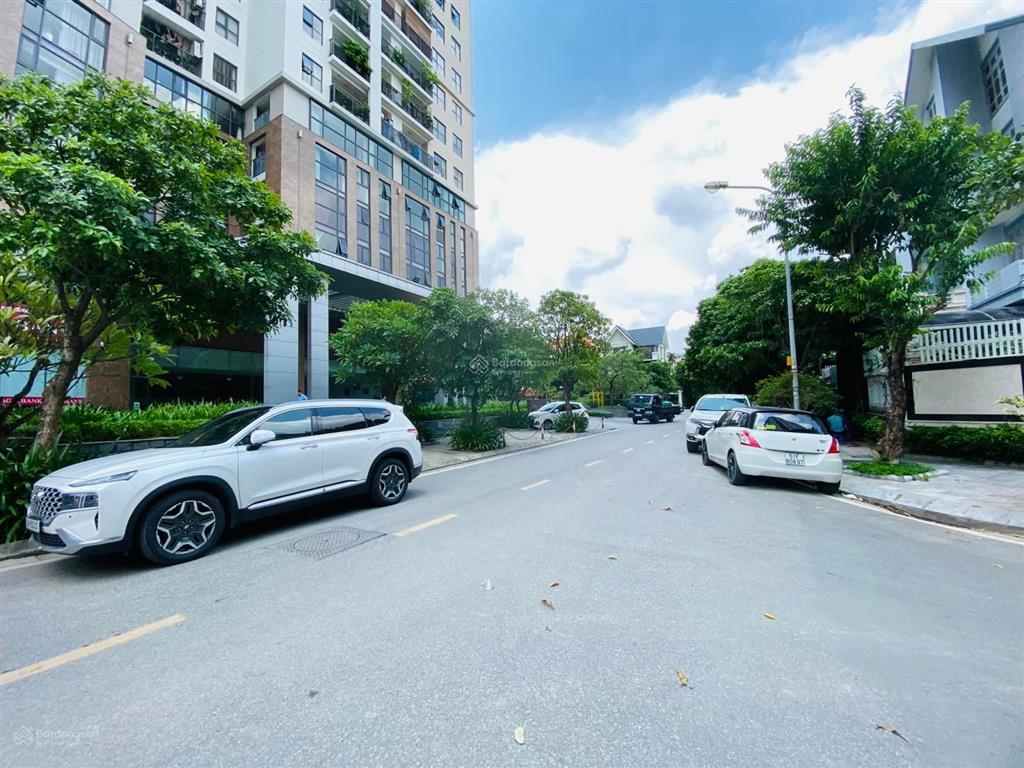 Giá rẻ nhất!bt đơn lập kđt dịch vọng cầu giấy 307m 5t thang máy 90 tỷ mt15m cạnh công viên cầu giấy