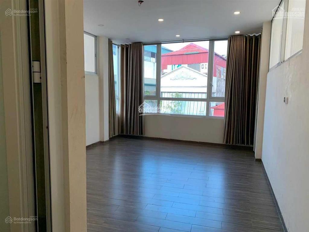Cho thuê tầng 4,5 tại 21 cầu đất, nhà mặt đường thuận tiện