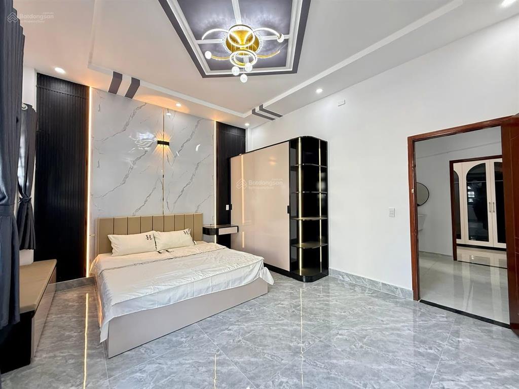 Bán nr tại trương thị hoa, 6,2 tỷ, 55m2, 4pn, 4wc, chính chủ, hot!