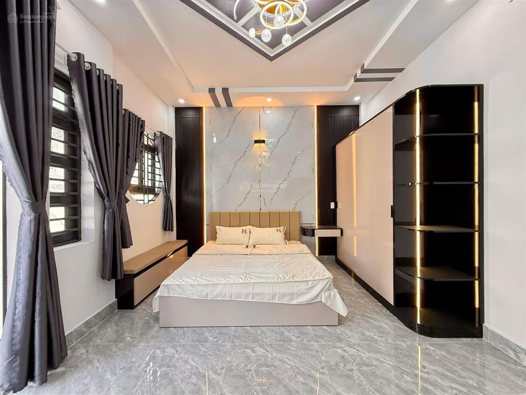 Bán nr tại trương thị hoa, 6,2 tỷ, 55m2, 4pn, 4wc, chính chủ, hot!