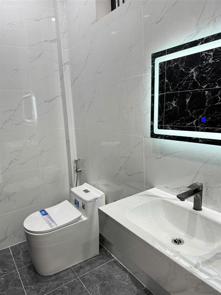 Nhà 3 tấm hoàn công, full nội thất cao cấp. gần bigc. giá 6ty9.  0909 290 ***