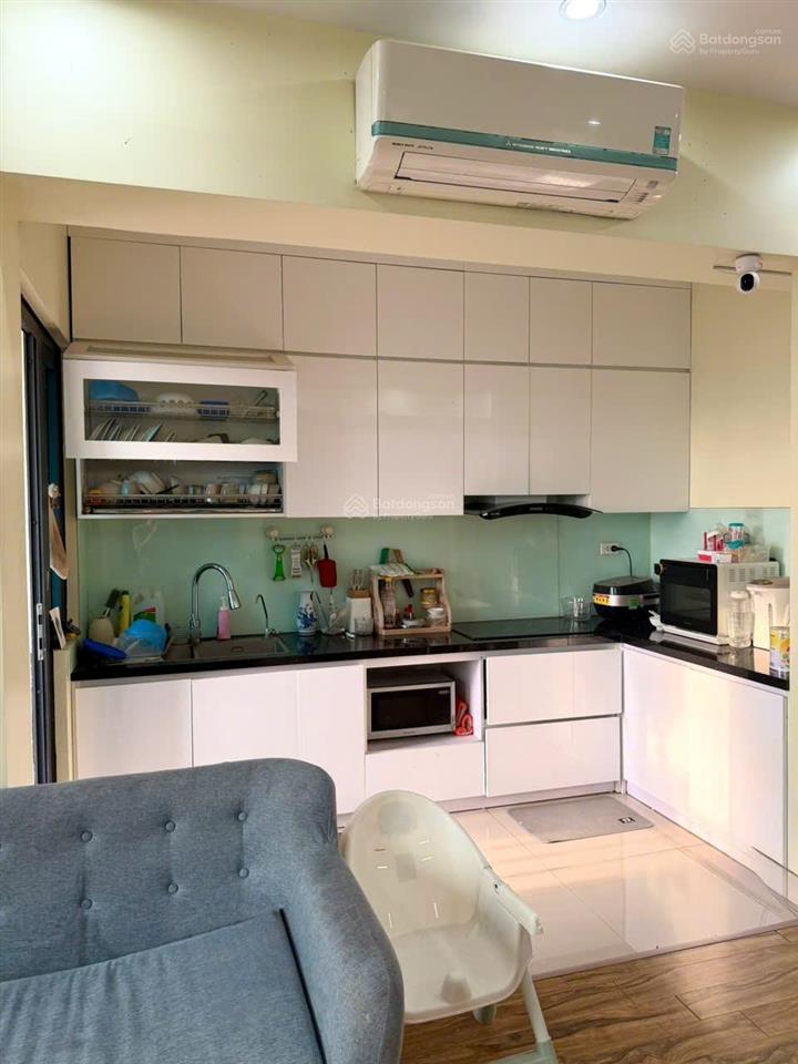 Bán căn hộ 71m2 chính chủ, full nội thất hướng tây