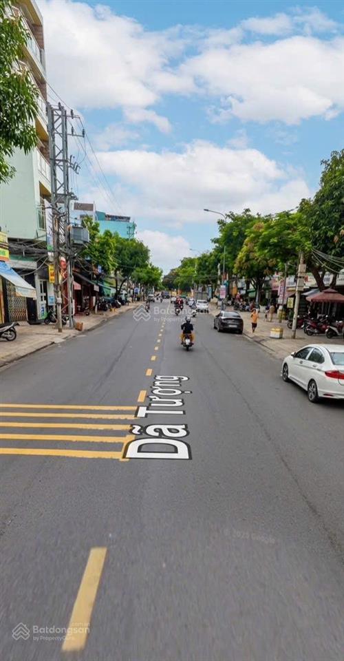 Nhà 2 mặt tiền dã tượng nha trang  79m  cách biển 300m  12 tỷ  vỉa hè rộng
