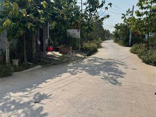 Nhà tôi cần bán 1 lô đất 5 x 24 sau lưng ubnd xã đức hòa thượng giá 690tr 0938 192 ***