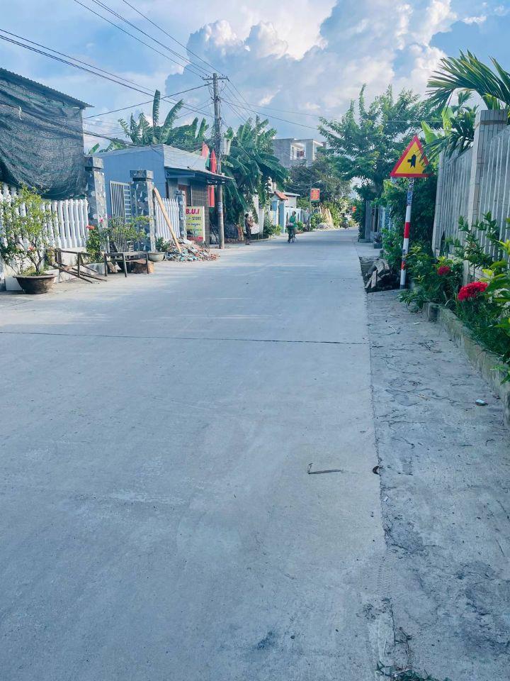 Bán Nhanh Lô Biệt Thự Nhà Vườn 600m2 Gần Trung Tâm Thị Trấn ái Nghĩa Gía Chỉ 6xx Triệu.
