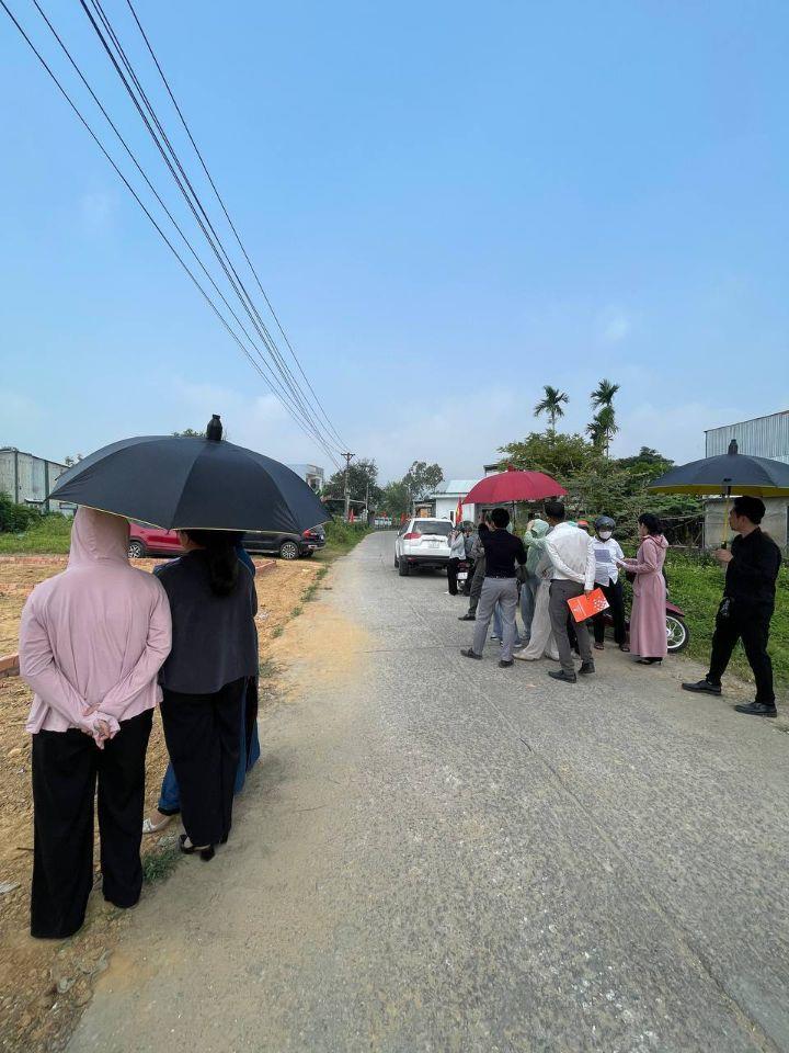 BLOCK 5 LÔ LIỀN KỀ TRỤC CHÍNH ĐƯỜNG 7M5 GẦN NGÃ TƯ HÒA KHƯƠNG GIÁ CHỈ 790 TRIỆU.