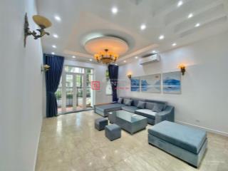 Cho thuê biệt thự ciputra 180m2 5 ngủ đã có nội thất  0974 606 ***