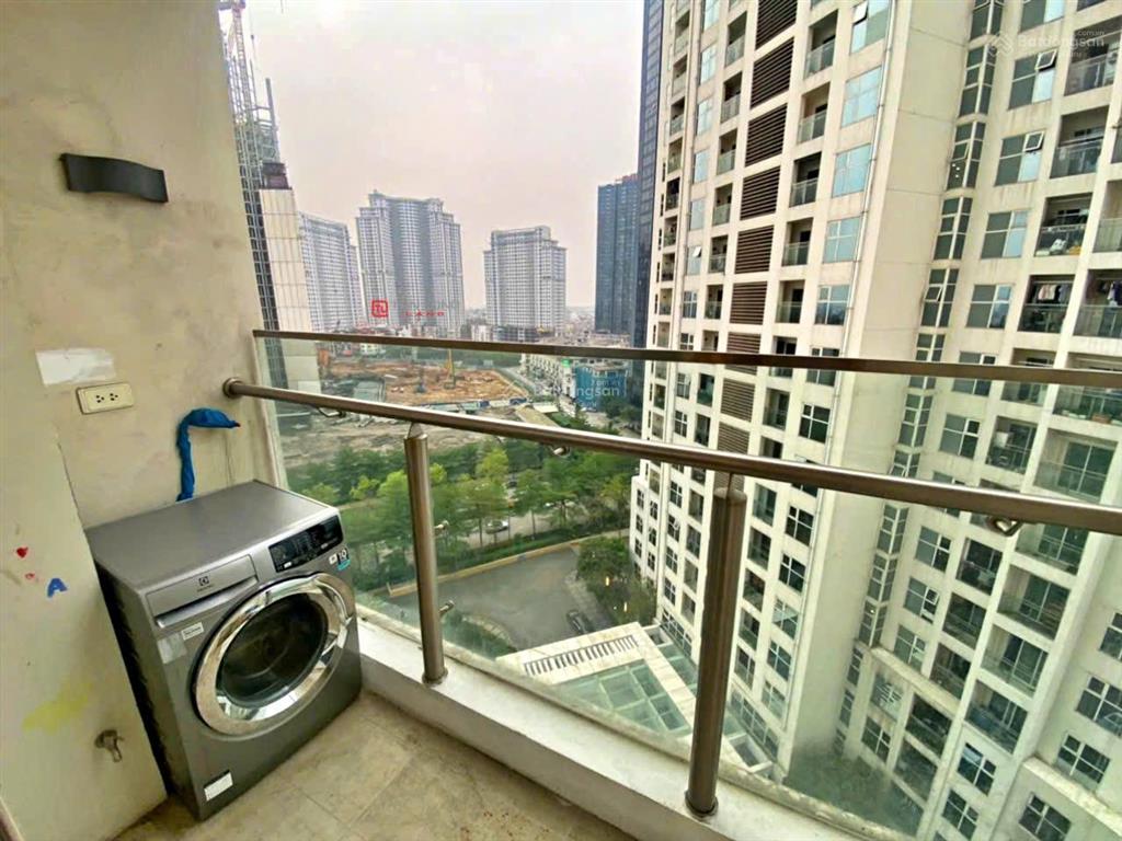 Bán căn góc 68m2 2 ngủ view công viên ciputra the link 345