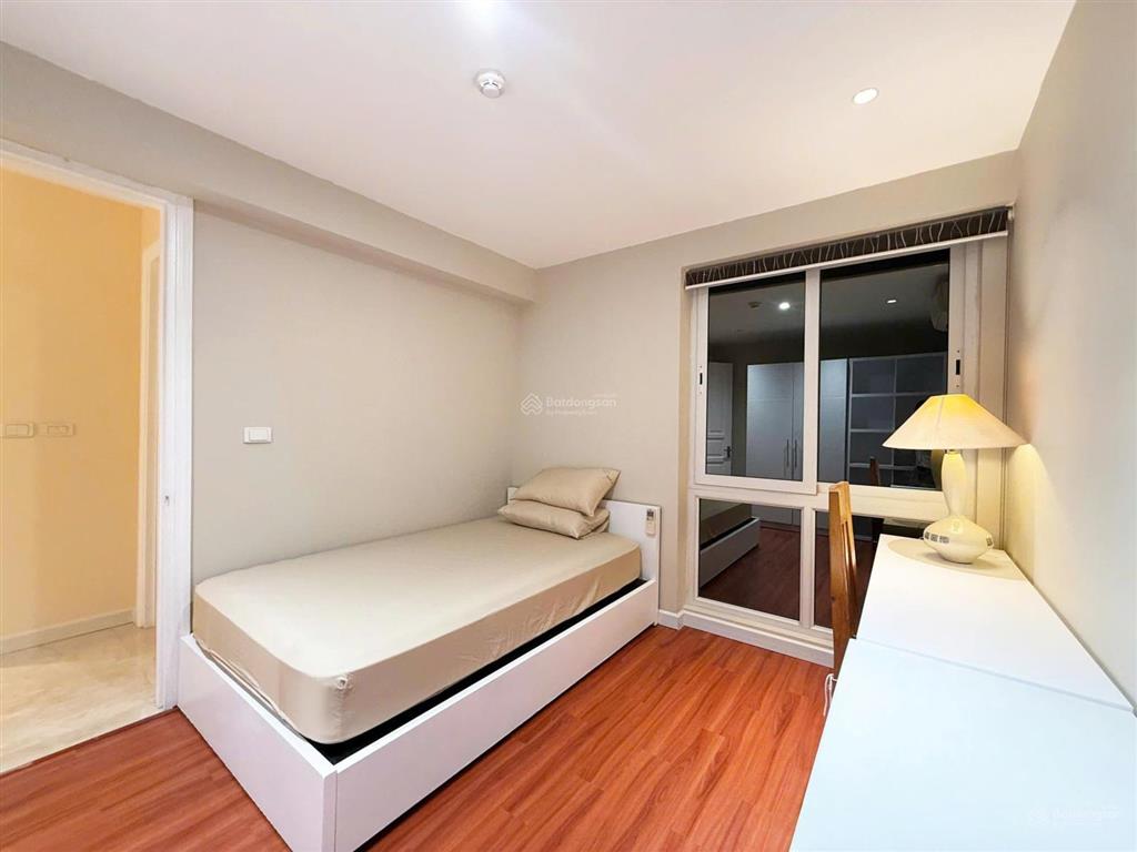 Cho thuê ciputra 3 ngủ 145m2 tòa p1 p2 đủ nội thất  0974 606 ***