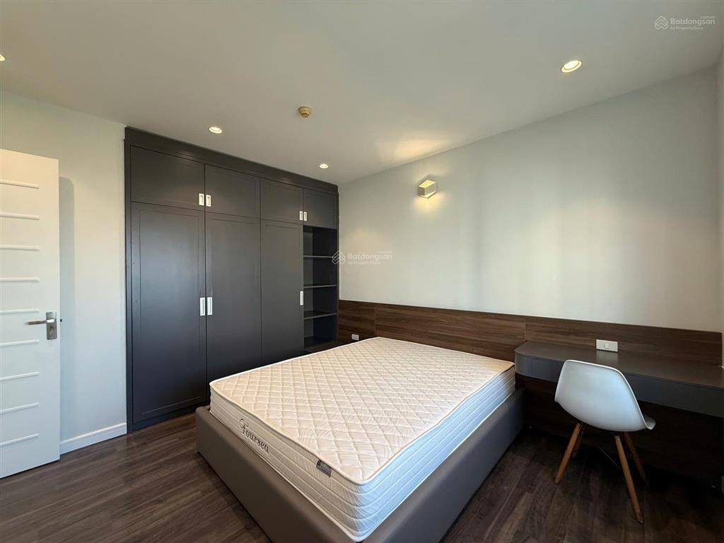 Cho thuê căn hộ ciputra 153m2 tòa e full nội thất hiện đại (ảnh thực tế)