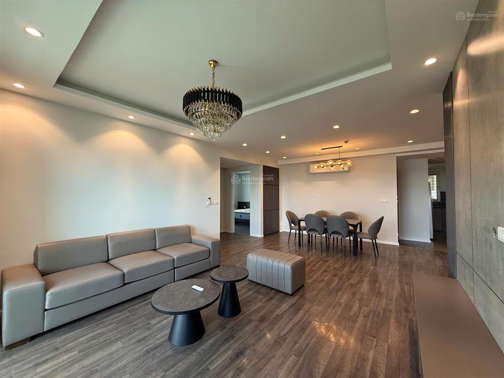 Cho thuê căn hộ ciputra 153m2 tòa e full nội thất hiện đại (ảnh thực tế)