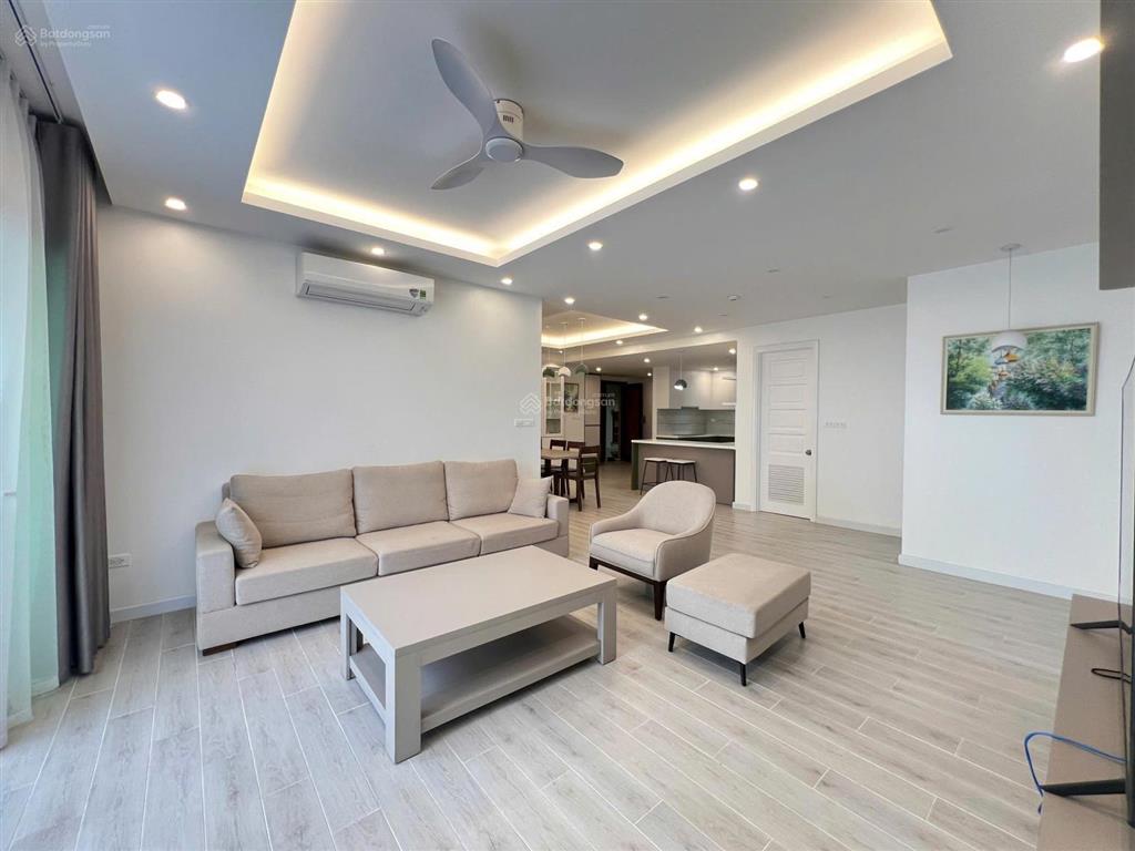 Cho thuê 3 ngủ ciputra 153m2 full đồ hiện đại sửa đẹp  0974 606 ***