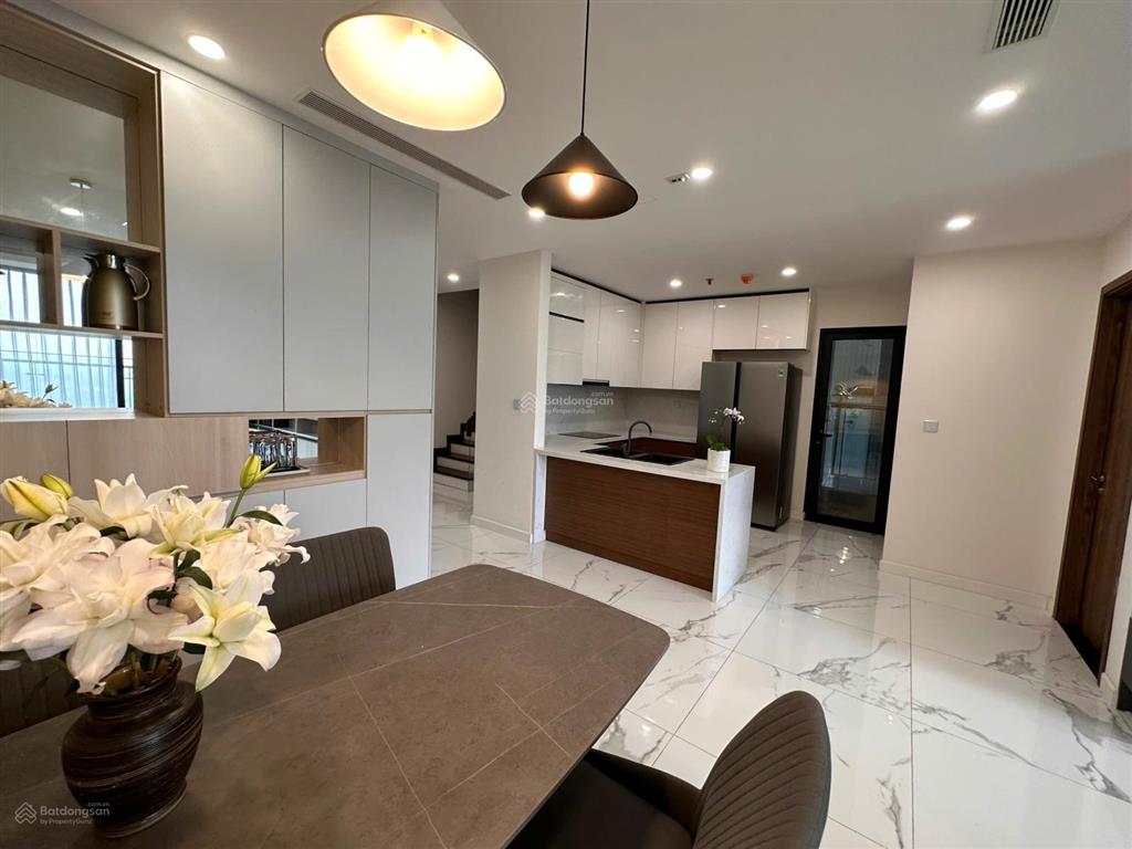 Cho thuê sunshine city duplex 161m2 căn hộ thông tầng  0974 606 ***