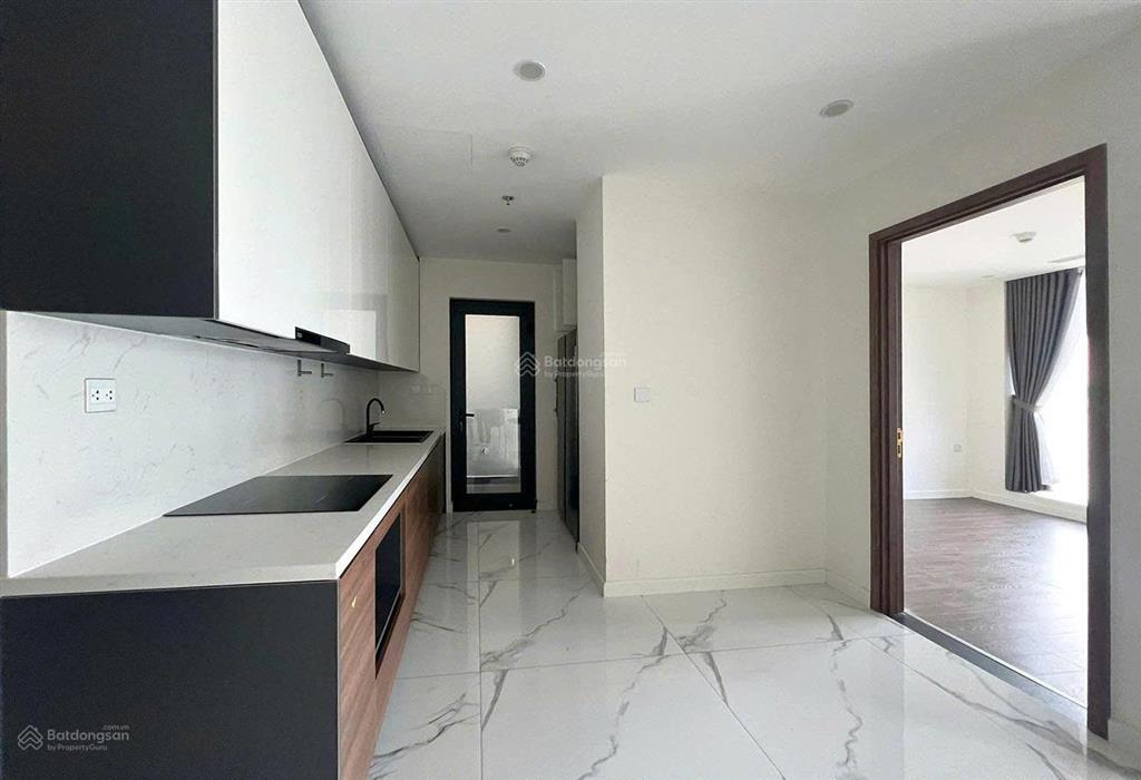 Bán căn hộ sunshine city ciputra 3 phòng ngủ 98m² tầng cao full nội thất