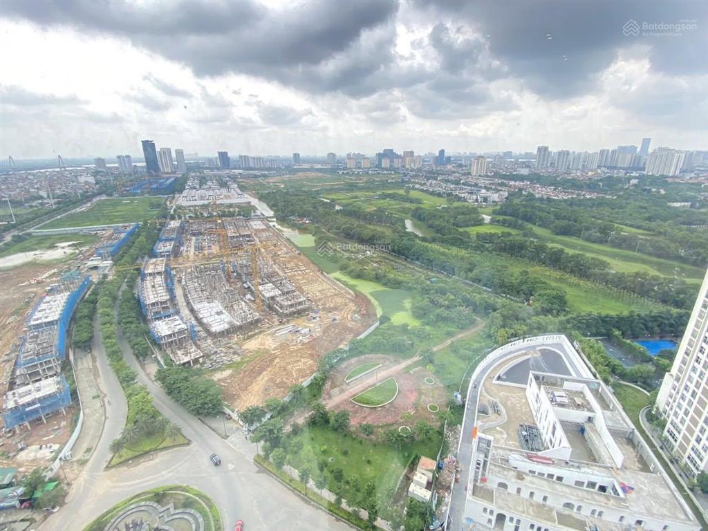 Bán sunshine city 3 ngủ 99m2 view sân golf ciputra hướng mát!!!