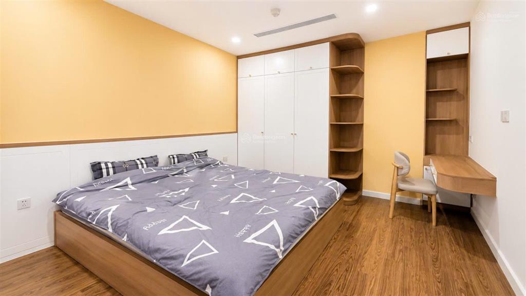 Cho thuê sunshine city 2 phòng ngủ 80m2 full đồ sửa đẹp  0974 606 ***