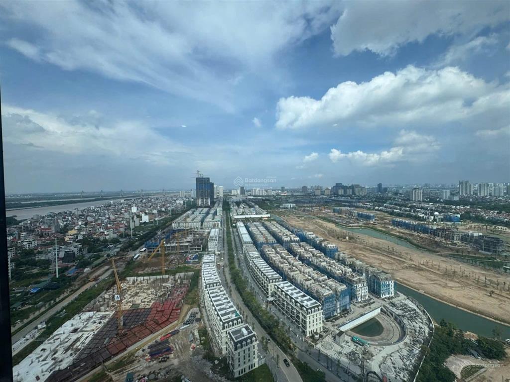 Cho thuê sunshine city 3 ngủ view sông hồng full nội thất đẹp  0974 606 ***