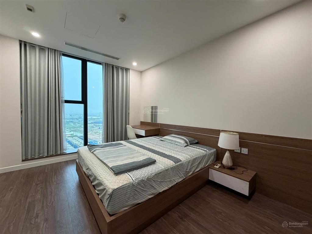 Cho thuê sunshine city 3 ngủ view sông hồng full nội thất đẹp  0974 606 ***