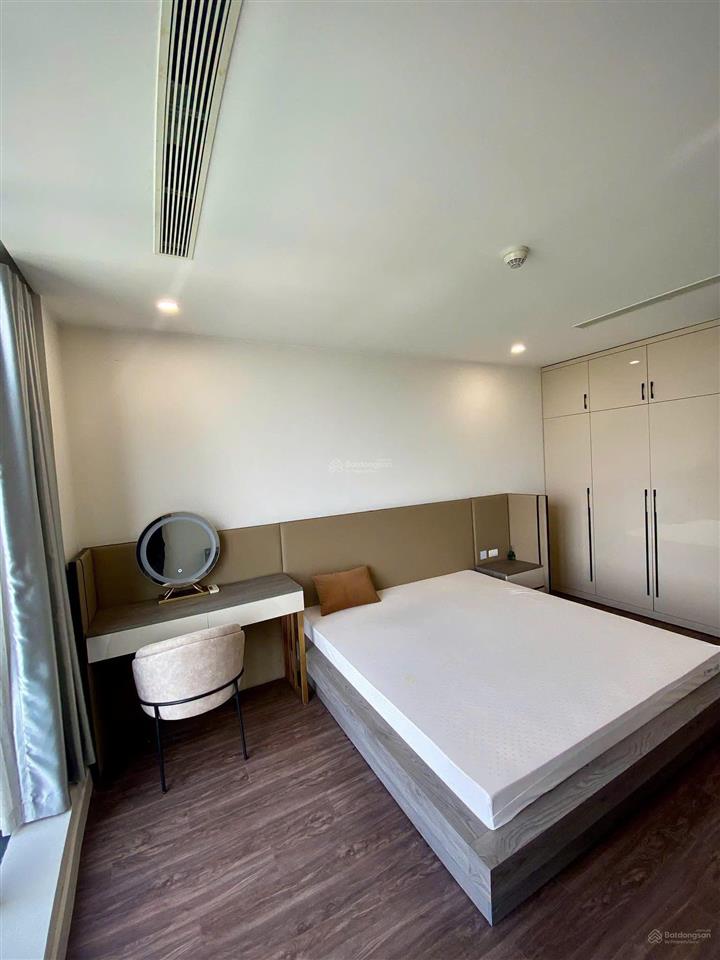 Bán sunshine city s4 3 ngủ view sông hồng full đồ (ảnh thực tế)