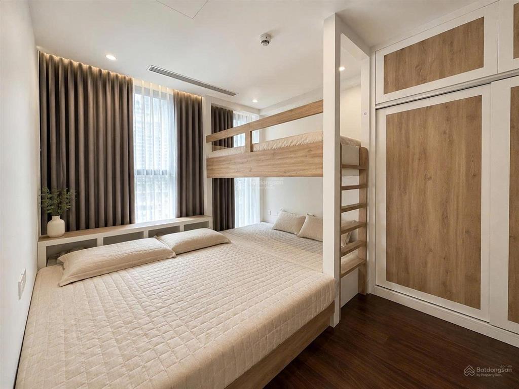 Bán căn hộ 2 ngủ sunshine city 72m2 full nội thất giá 7.5 tỷ  0974 606 ***