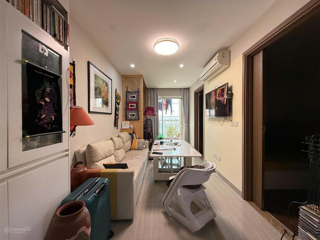 Bán the link 345 2 ngủ 53m2 loại nhỏ đã có nội thất view vườn hoa  0974 606 ***