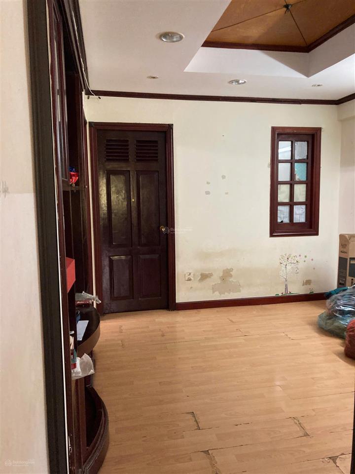 Cho thuê căn hộ tập thể ngõ 455 kim mã