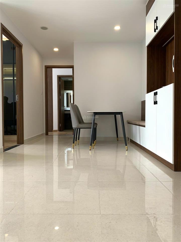 Bán căn 2pn rivana full nội thất view landmark 81 giá 3ty340, sổ hồng sẵn