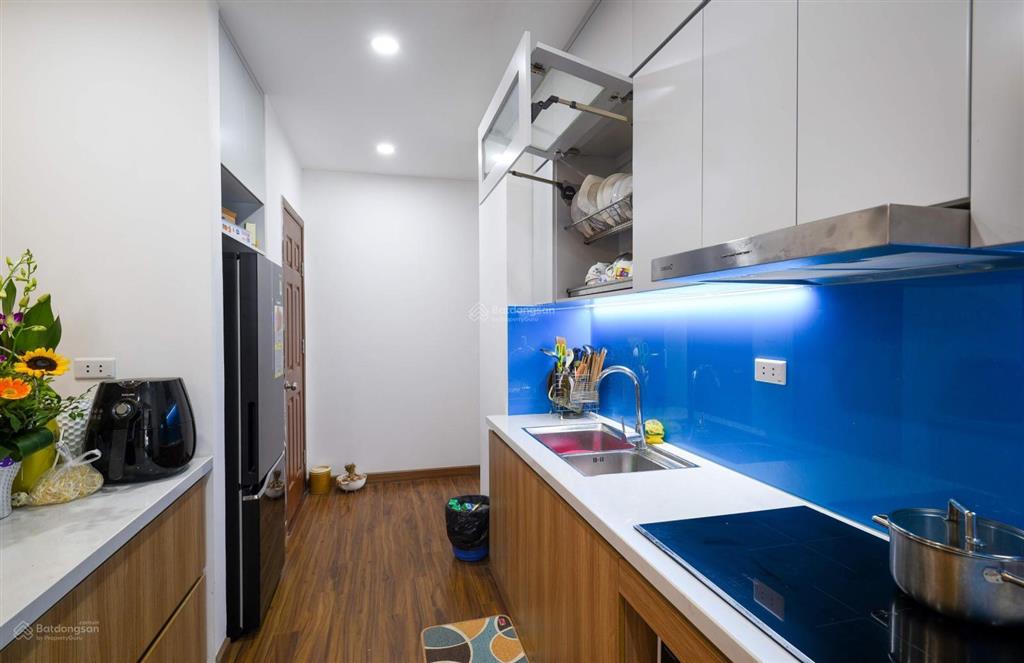 Chính chủ bán căn 02 ct1a, tầng trung  thông tấn xã, 96m², 3pn, full nội thất, ban công đông bắc