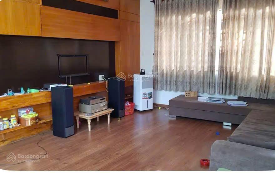 Bán nhà có hồ bơi riêng kdc lê thành, an lạc bình tân, dt 9x20m, 4pn, giá 12.5 tỷ,  0888 341 ***