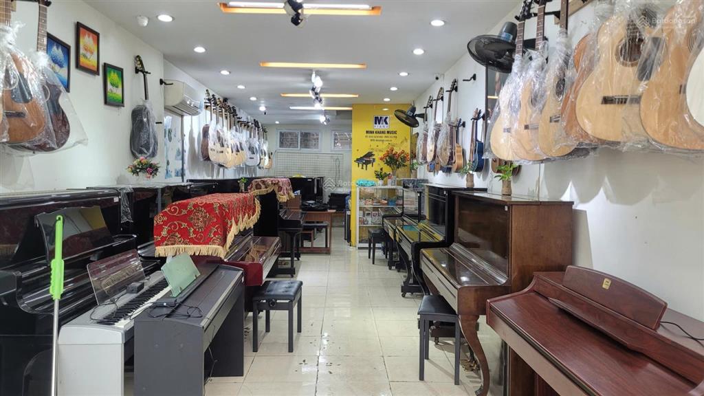 Gia đình đang cần bán gấp nhà mặt phố số 272 hồ tùng mậu, phú diễn, bắc từ liêm, hà nội