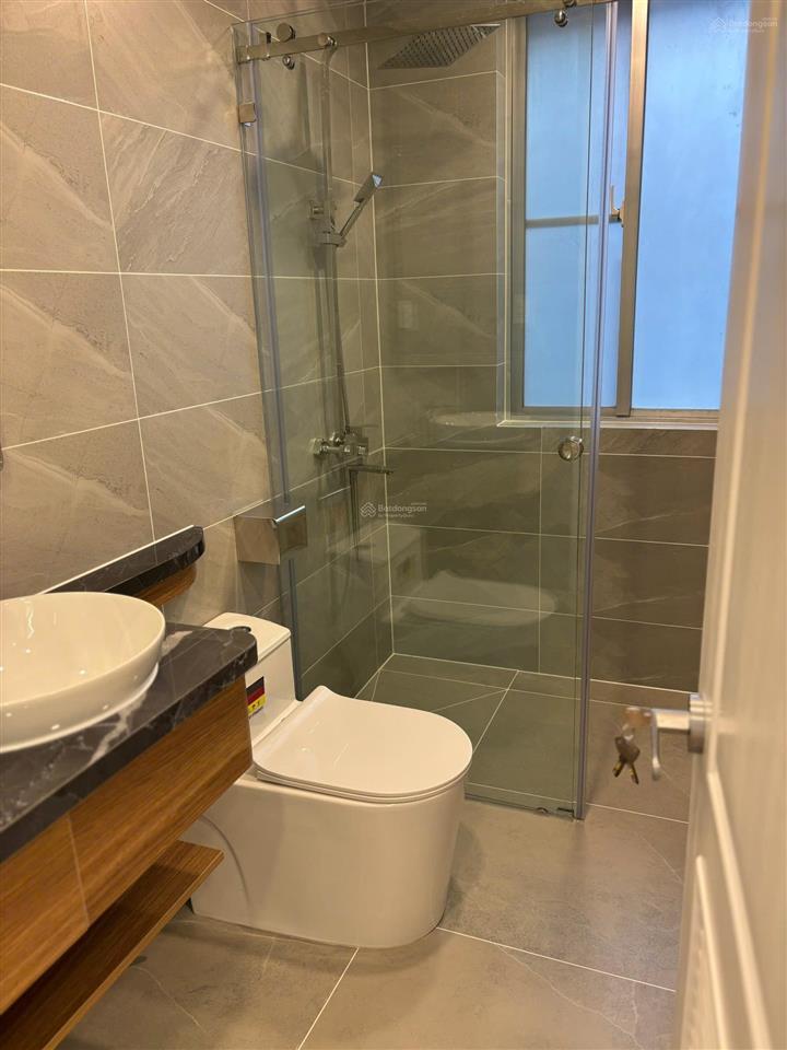 Cho thuê gấp cc mỹ khánh 4 mới 100%, 35 triệu, 113m2, 3pn, 2wc, q7, hồ chí minh