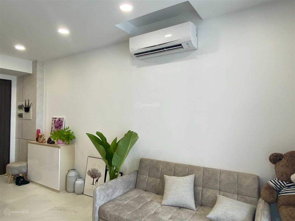 Cho thuê midtown 2 pn nhà đẹp 89m2  22.5 triệu/th   0938 784 *** thư