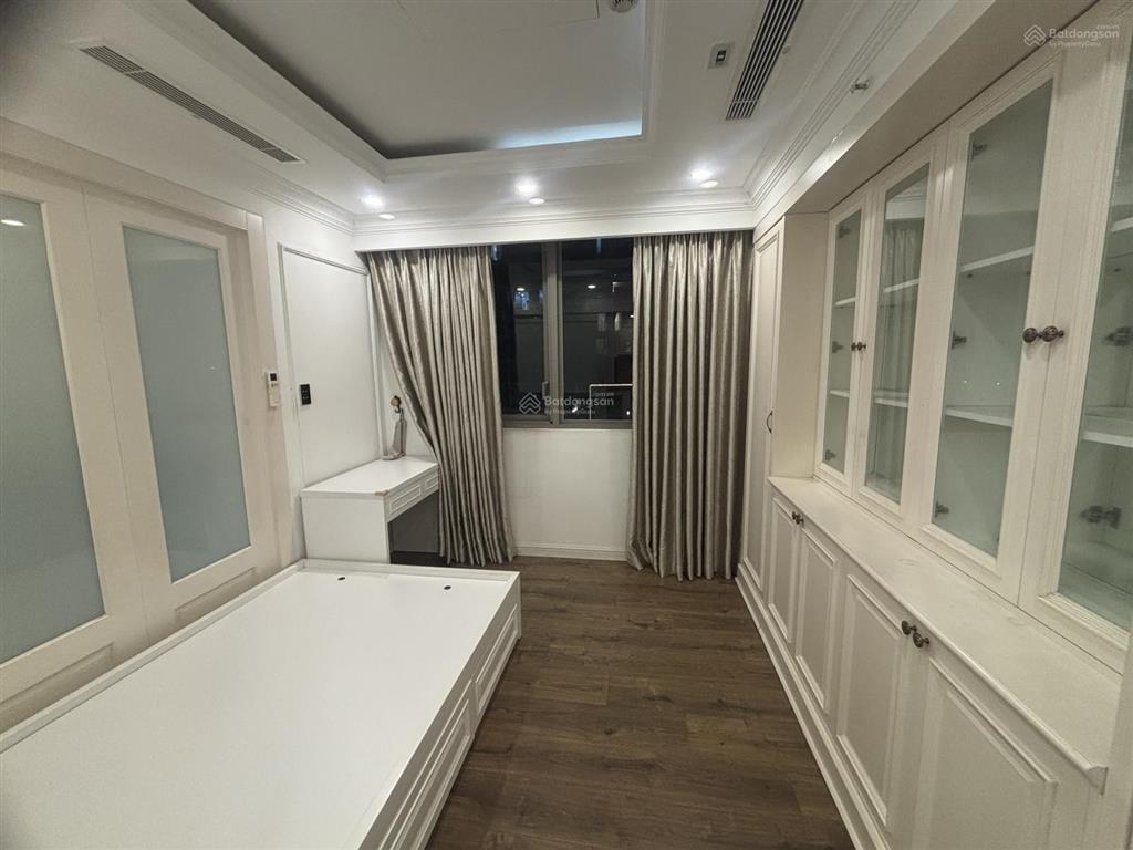 Bán căn hộ hưng phúc 3pn nhà đẹp 98m2 giá hời  0938 784 *** em thư