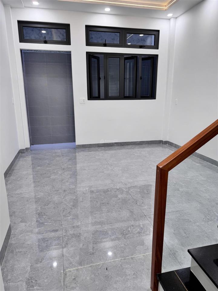 Mặt tiền phạm văn chiêu, 4x23m, 4 tầng, thang máy 450kg
