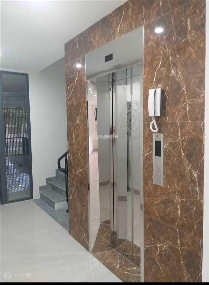 Nắm bắt cơ hội có một văn phòng làm việc sang trọng, chuyên nghiệp