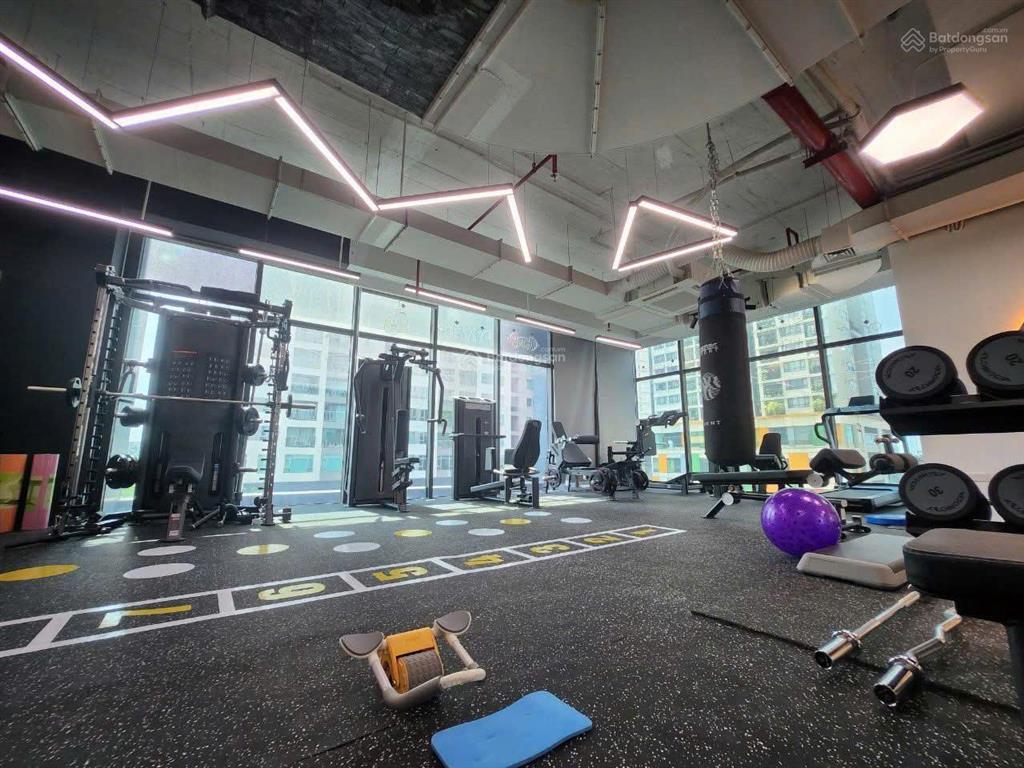 Chính chủ cần cho thuê gấp 1 ô mặt bằng 2 mặt kính 92m² tòa n03  t1 khu ngoại giao đoàn
