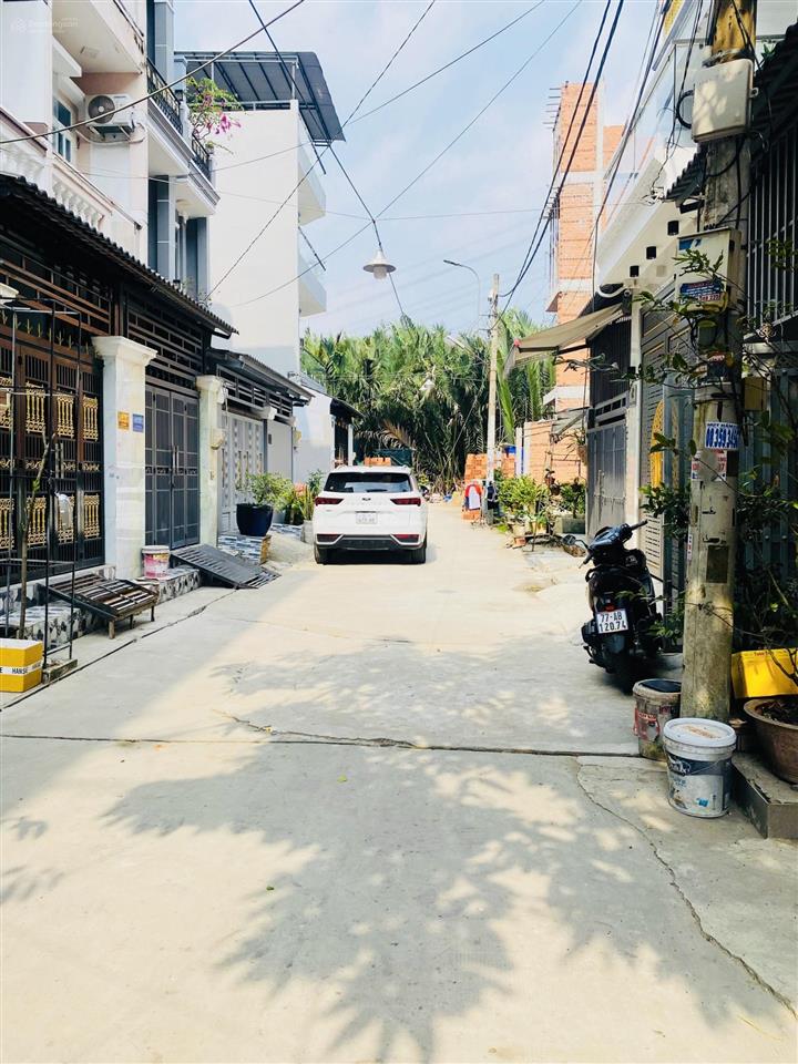 Nhà 3 tầng 41m² full nội thất cao cấp lê văn lương phước kiển nhà bè hẻm nhựa 7m  3,55 tỷ. tl