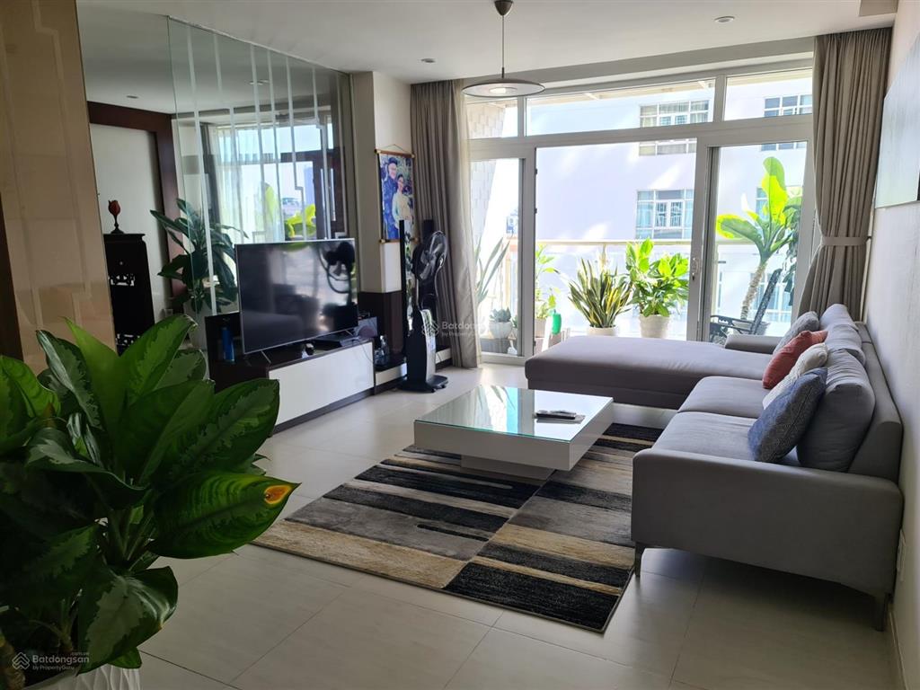Cho thuê căn 4pn hoàng anh river view view sông trực diện, giá 35 triệu/tháng.  0906 812 *** vân