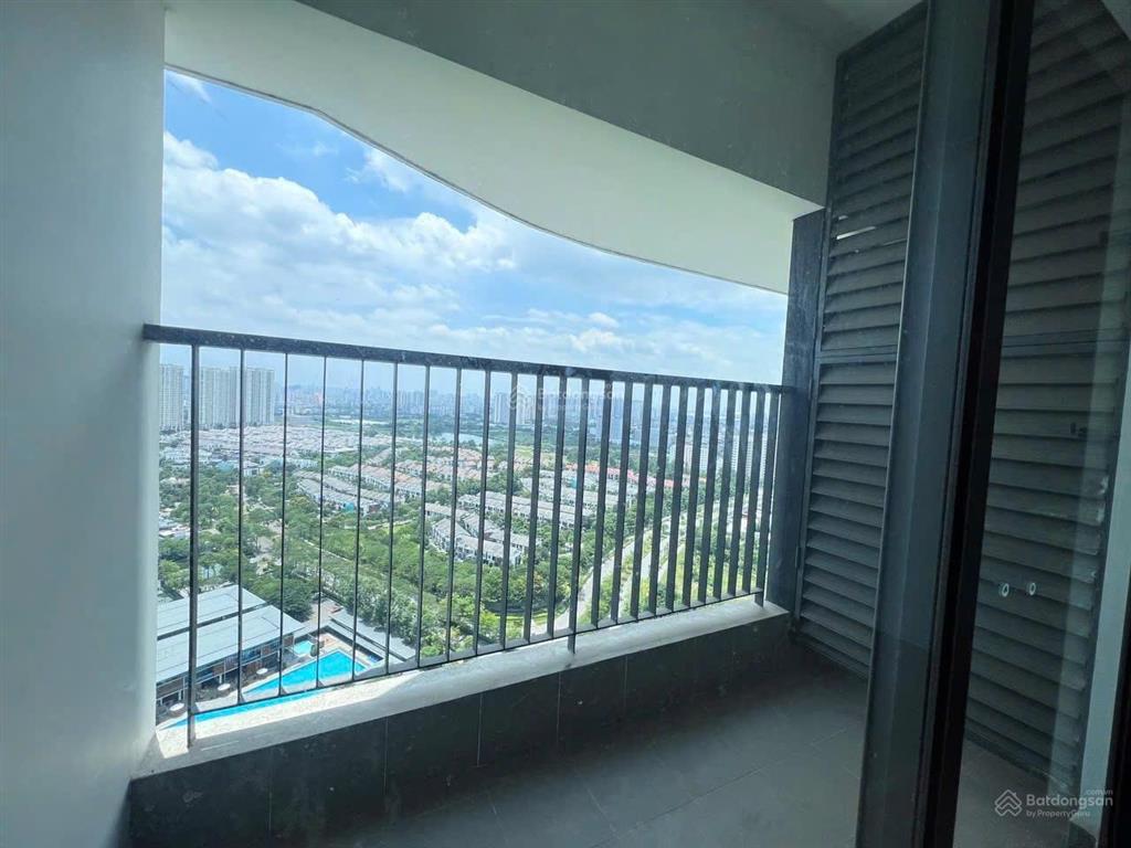 Ra hàng căn 3n view nội khu tầng trung 9,3 tỷ0969 150 ***