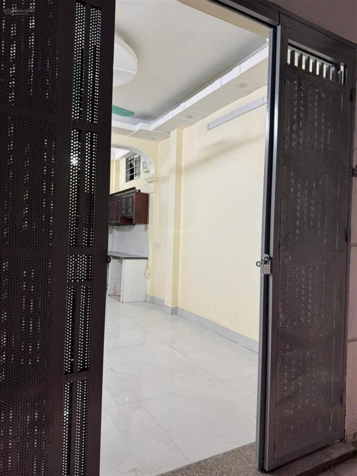 Chính chủ cần bán nhà 5 tầng ngõõ 77/649 lĩnh nam, phường vĩnh hưng hà nội 0969 150 ***
