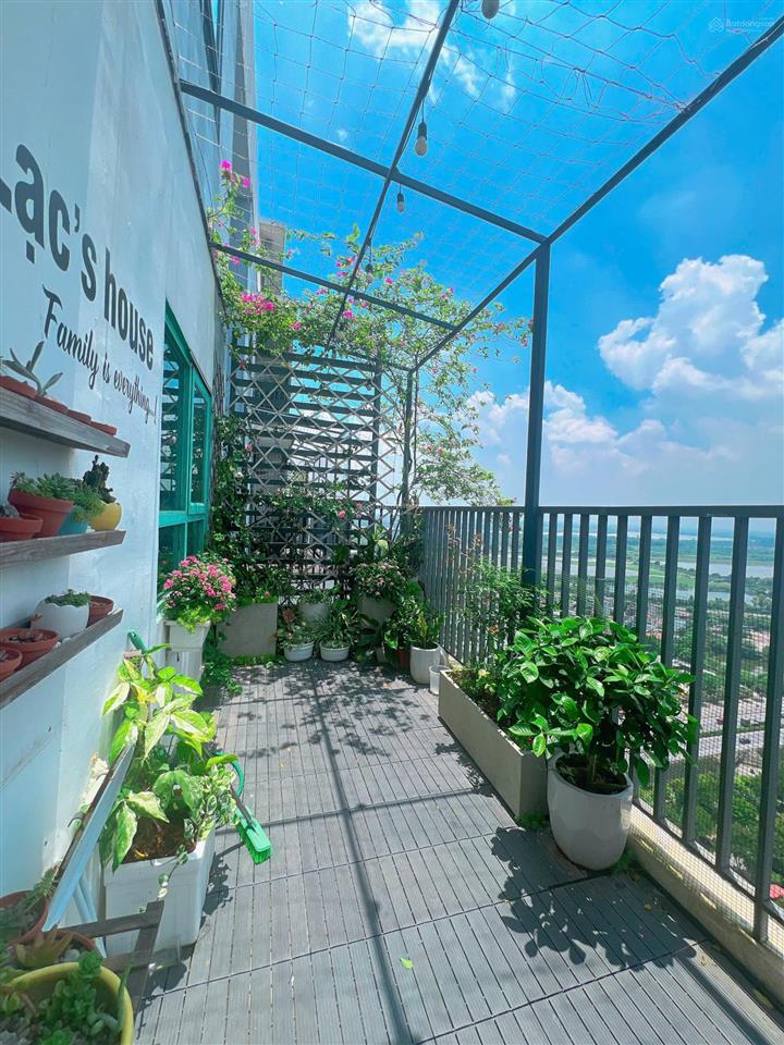 Chủ nhà cần bán căn 2n the two gamuda gardens  ban công cực rộng  0969 150 ***