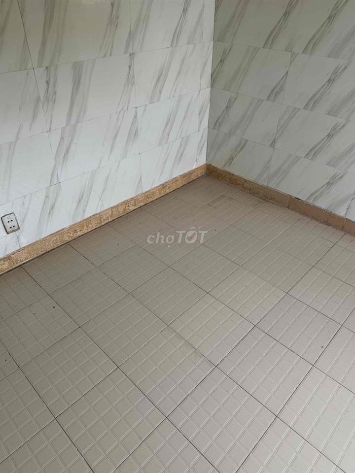 Cần cho 1 hoặc 2 bạn nữ thuê phòng