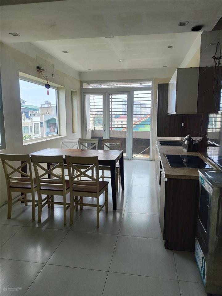Bán nhà riêng mặt đường chính chủ, 5 tầng kiên cố, đường rộng 12 m, tiện kinh doanh, cho thuê...