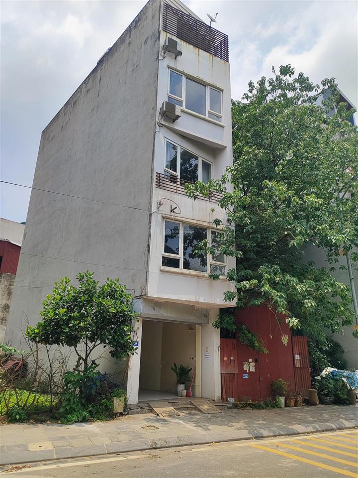 Bán nhà riêng mặt đường chính chủ, 5 tầng kiên cố, đường rộng 12 m, tiện kinh doanh, cho thuê...