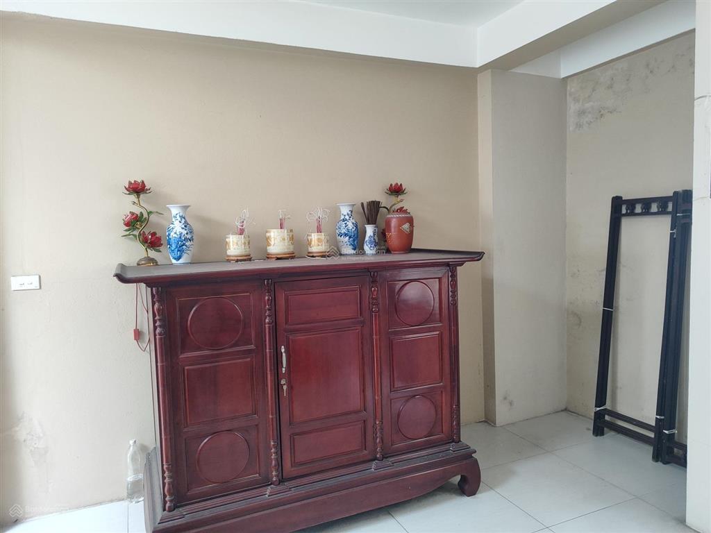 Bán nhà riêng mặt đường chính chủ, 5 tầng kiên cố, đường rộng 12 m, tiện kinh doanh, cho thuê...
