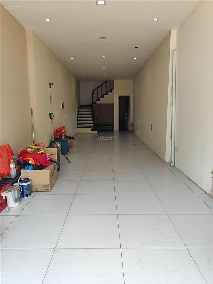 Bán nhà riêng mặt đường chính chủ, 5 tầng kiên cố, đường rộng 12 m, tiện kinh doanh, cho thuê...