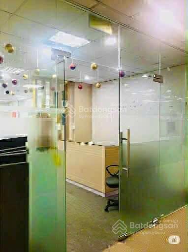Chính chủ bán shophouse r4 royal city hàng dòng tiền hiếm
