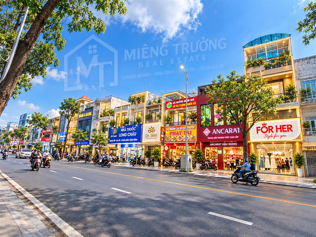 Bđs mặt tiền, hậu giang, chợ lớn, 35 tỷ, 252m2 sử dụng !