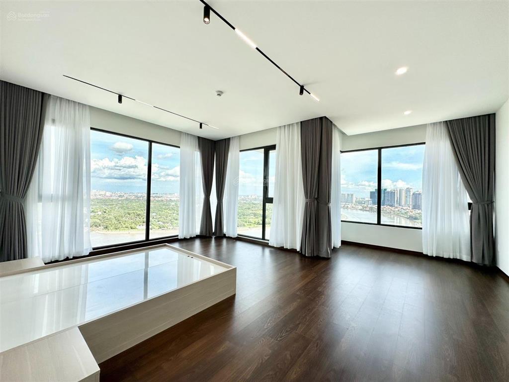 Bán gấp penthouse đẳng cấp bậc nhất thảo điền 0919 656 ***